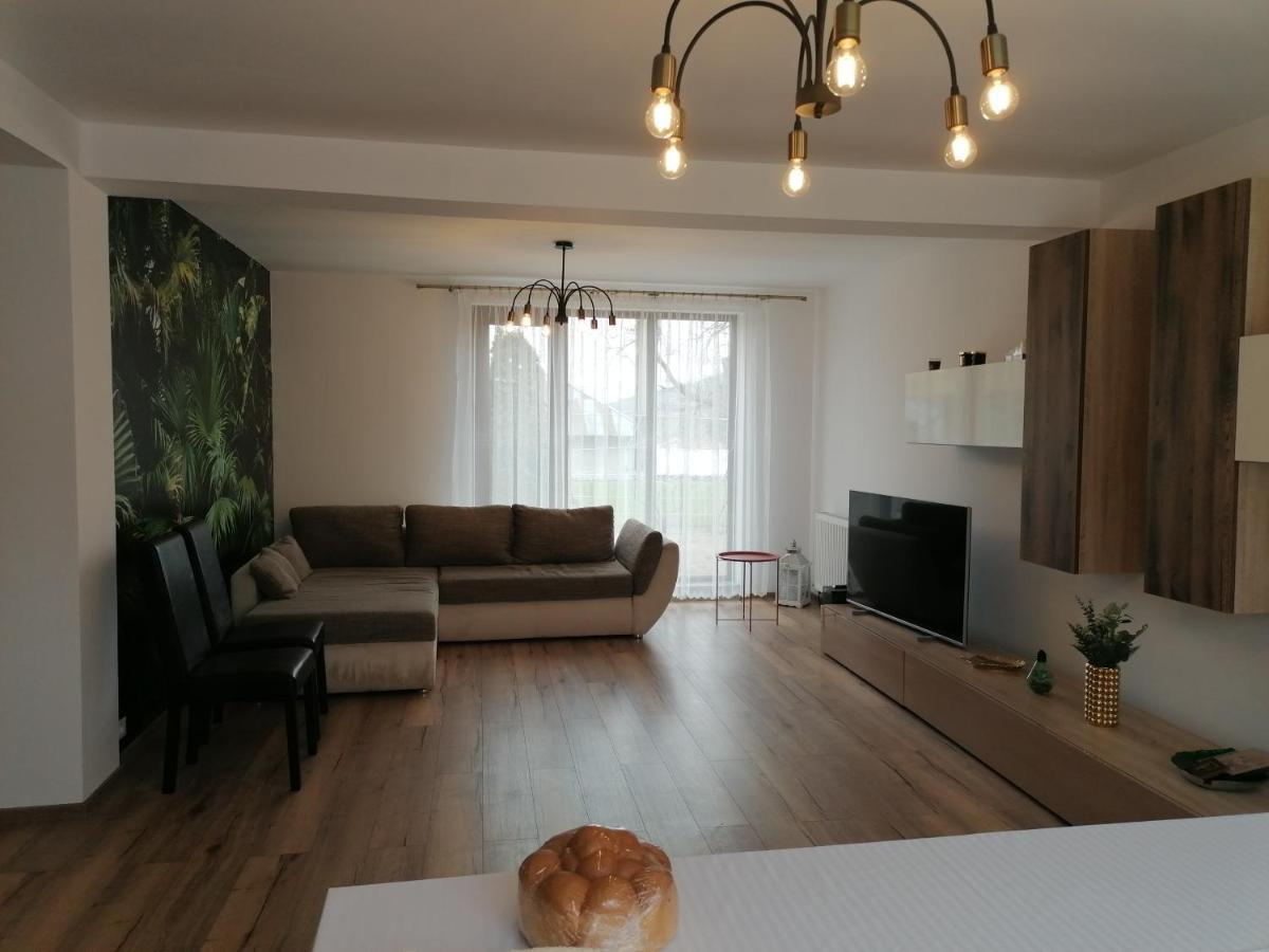 Agropensiunea Cristina Farm stay Niculitel